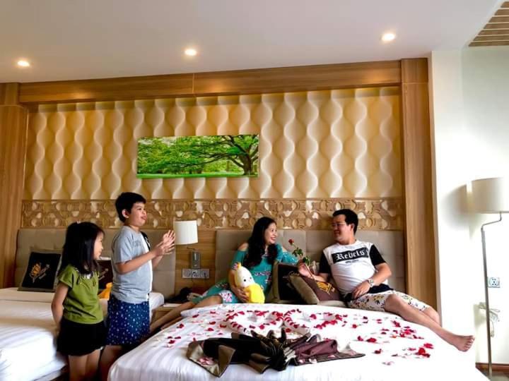 Sen Vang Luxury Hotel Nha Trang Zewnętrze zdjęcie